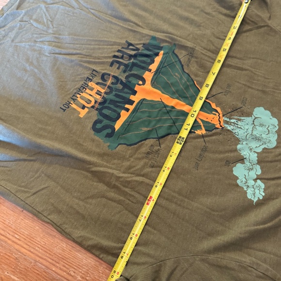 Cat & Jack “Volcanoes Are Hot” Graphic Tee - Boys Husky XL (16/18) - Picture 3 of 5